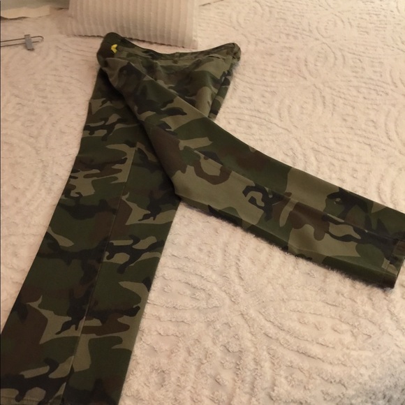 Jeans - Picture 5 of 5